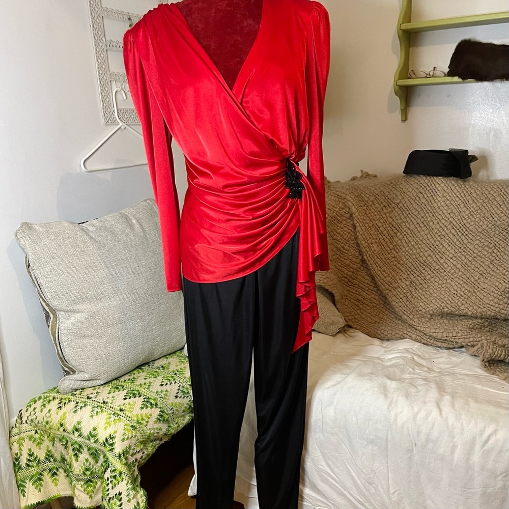 Vintage Fancy Pants Jumper Onesie COMFY FORMAL LOUNGEWEAR silky Red Black